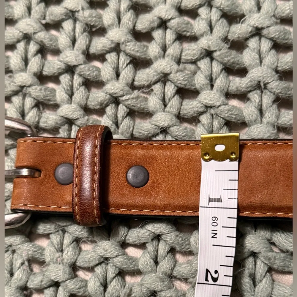 Vintage Kids Tony Lama Western style Leather Belt With Silver Medallions Size 22